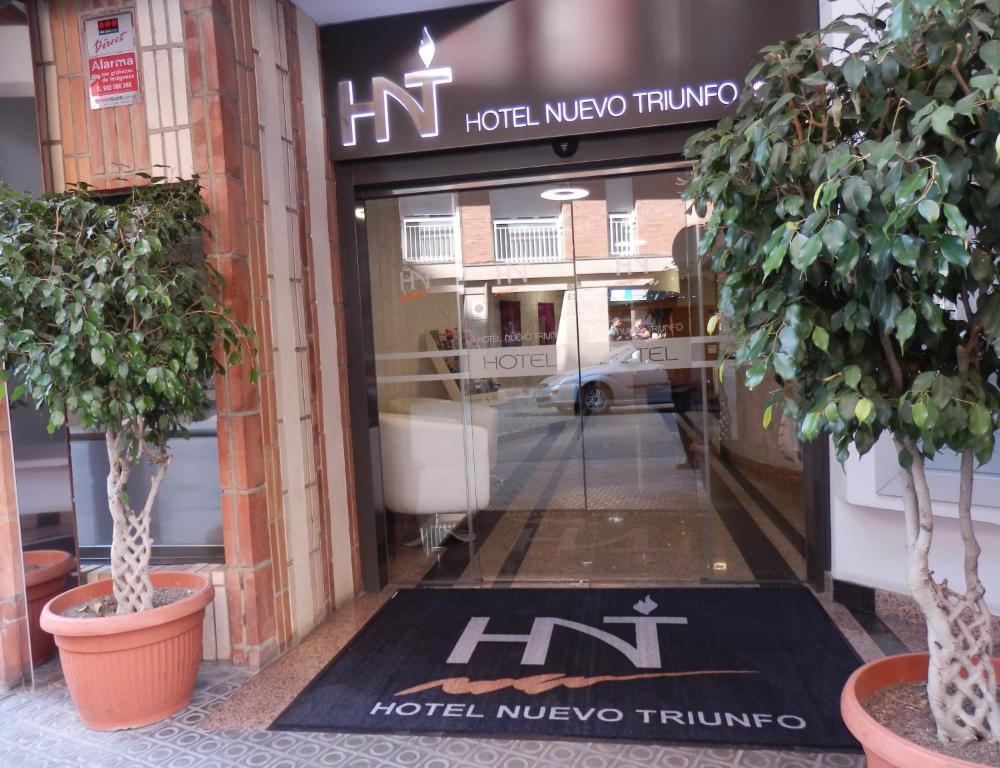 Hotel Nuevo Triunfo Barcelona Exterior foto